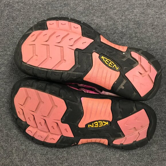 KEEN Newport H2 Kids 3 Pink Floral Waterproof Closed Toe Walking Hiking Sandals - Picture 8 of 8